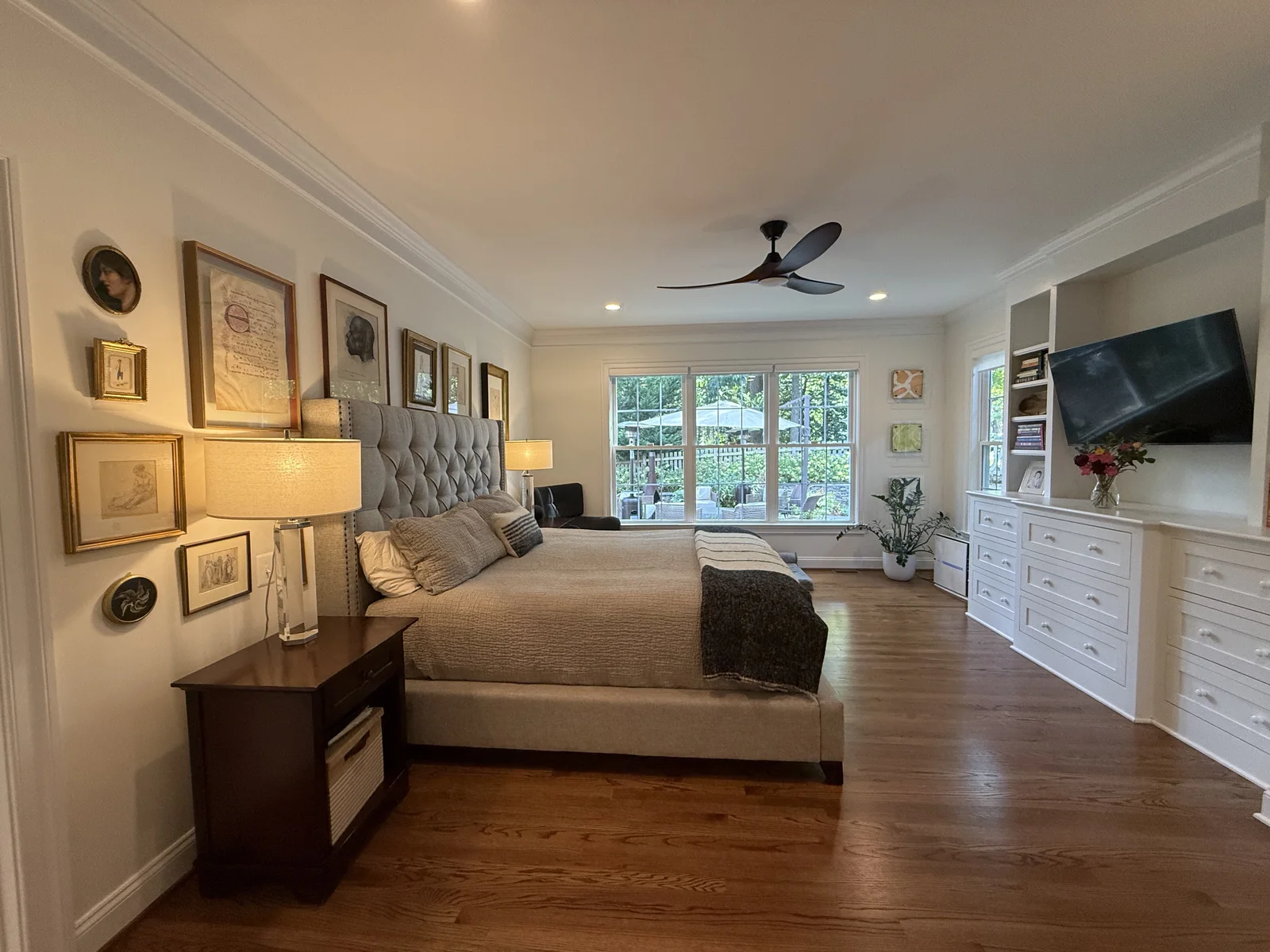 The French Fireback Kitchen primary bedroom